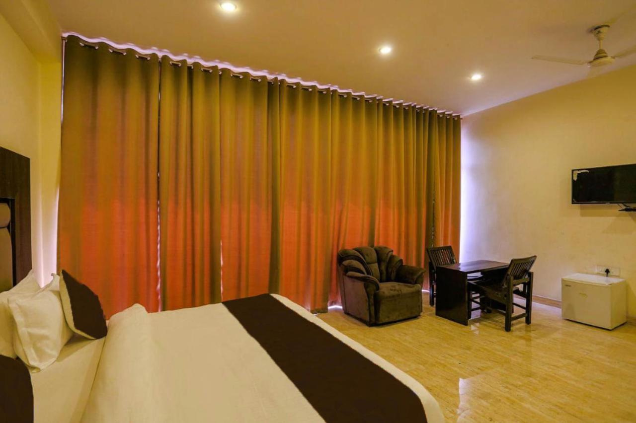 Hotel Swan Suite Near Delhi Airport Нью-Делі Екстер'єр фото