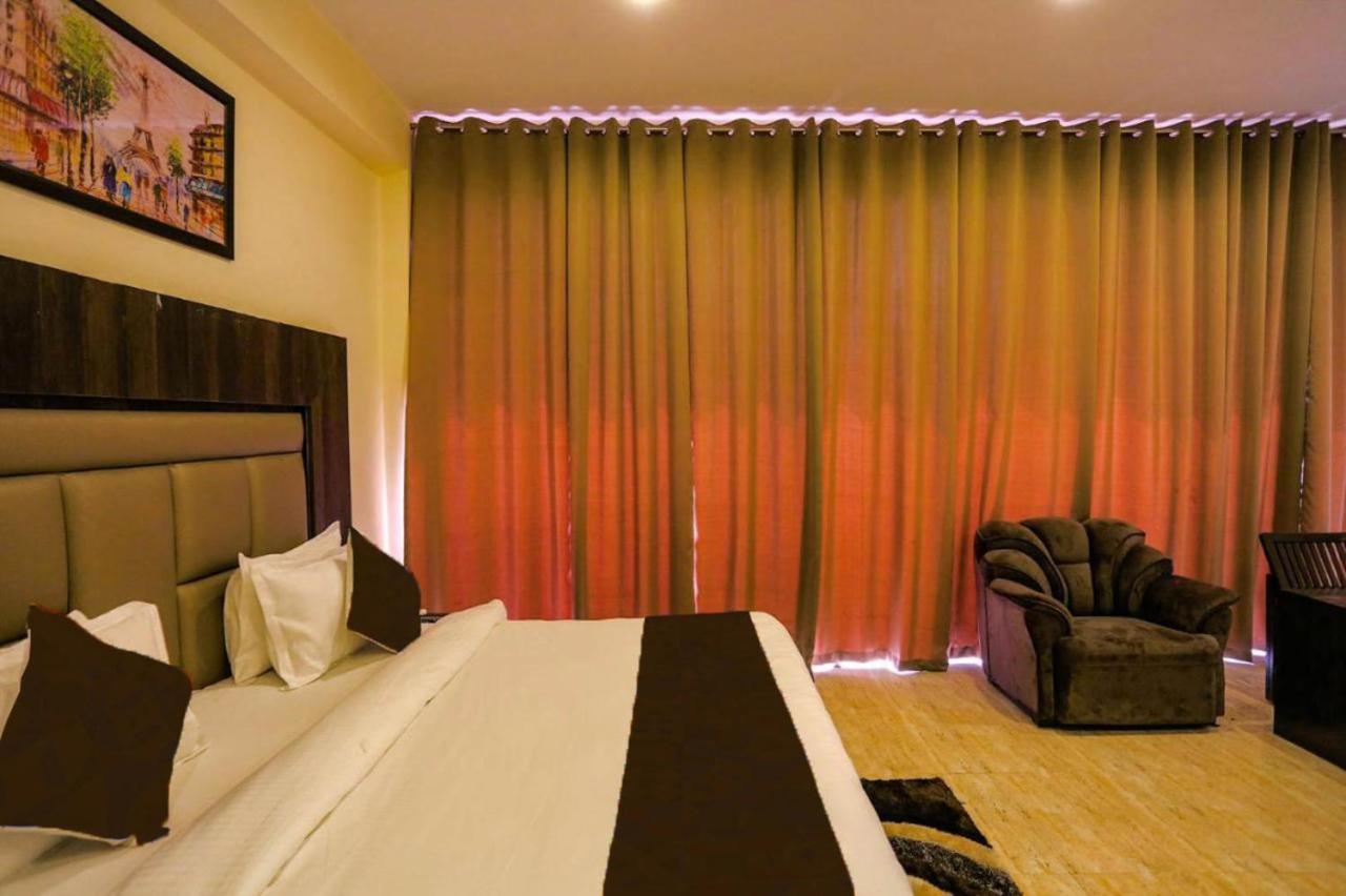 Hotel Swan Suite Near Delhi Airport Нью-Делі Екстер'єр фото