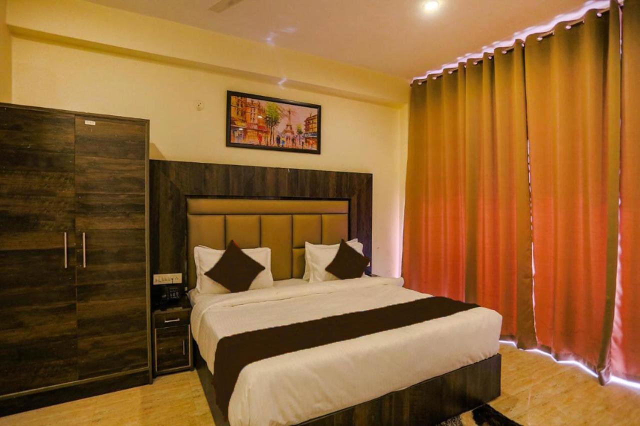 Hotel Swan Suite Near Delhi Airport Нью-Делі Екстер'єр фото