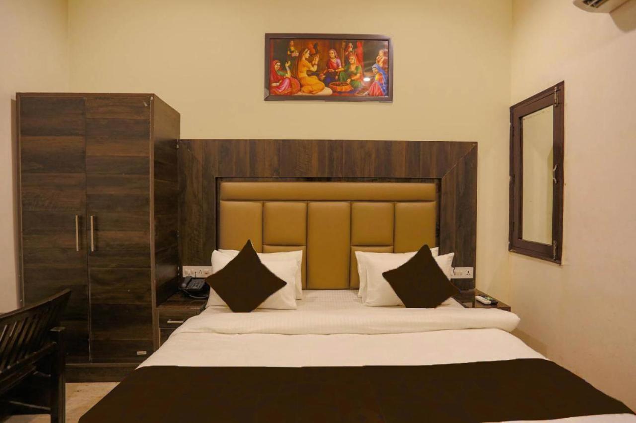 Hotel Swan Suite Near Delhi Airport Нью-Делі Екстер'єр фото