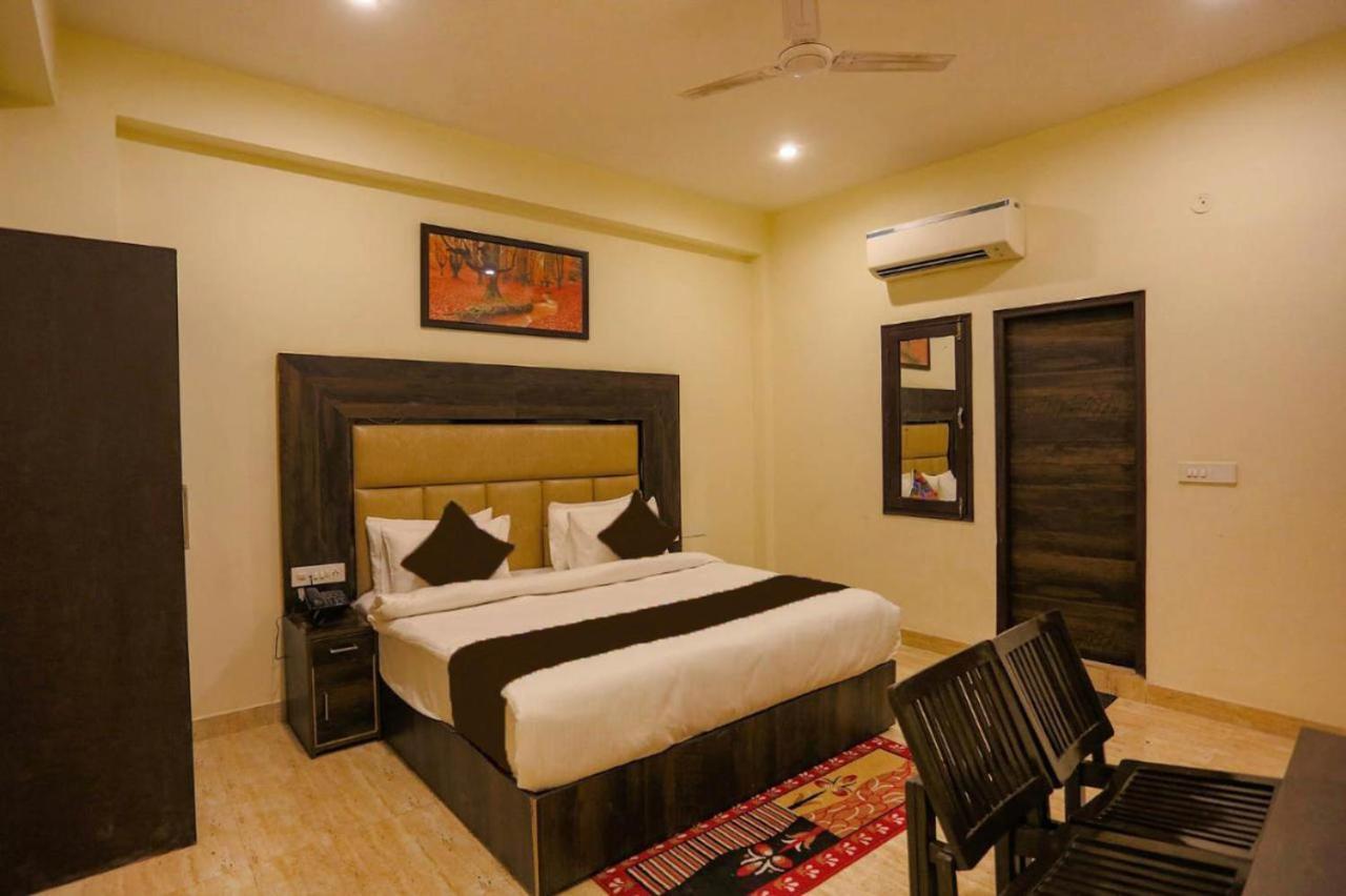 Hotel Swan Suite Near Delhi Airport Нью-Делі Екстер'єр фото